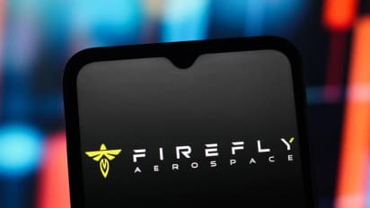 https://stocktwits.com/news-articles/markets/equity/why-is-firefly-aerospace-stock-rocketing-premarket-today/ch6bCA2R3Xr