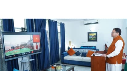 CM Pushkar Singh Dhami inaugurates the Khadi Holi Festival (Photo/ Uttarakhand CMO)