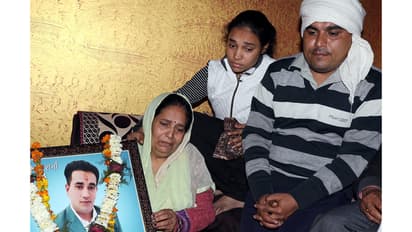 Ankit Sharma, an Intelligence Bureau officer's family (File Photo/ANI)