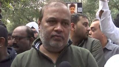 Father of class 10 student who died by suicide (Photo/ANI)