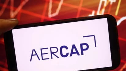 https://stocktwits.com/news-articles/markets/equity/aer-cap-stock-gains-after-uk-court-allows-top-aircraft-lessor-to-recover-1-b-for-jets-stuck-in-russia/chlXkihRb63