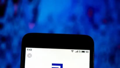 LPL Financial Holdings To Acquire Commonwealth Financial Network For $2.7B In Cash — Retail Turns Neutral