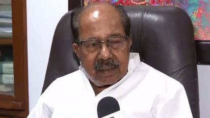 Congress leader Veerappa Moily (Photo/ANI)
