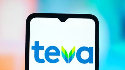 https://stocktwits.com/news-articles/markets/equity/teva-pharmaceuticals-seeks-fda-greenlight-for-schizophrenia-treatment/cZRNir1R4xt
