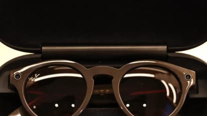 https://stocktwits.com/news-articles/markets/equity/liked-metas-ray-ban-smart-glasses-now-oakley-and-prada-are-getting-the-ai-treatment-too/chlrtK0RRcm