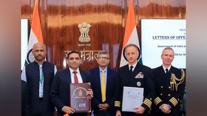 Defence Ministry signs Rs 7,995-crore pact with US for 5-year sustainment support of Navy’s MH-60R helicopters (Photo/X@SpokespersonMoD)