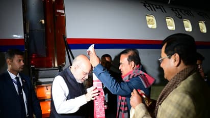 Assam CM welcomes HM Amit Shah at Dibrugarh airport (Photo/@himantabiswa)