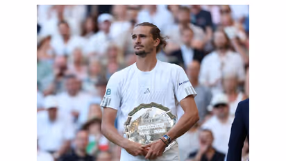 Alexander Zverev with Wimbledon 2026 men's singles runner up title (Photo: X/@Wimbledon)