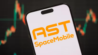 https://stocktwits.com/news-articles/markets/equity/ast-spacemobile-bluebird-production-midland-retail-bears/cZYdR26RJkR