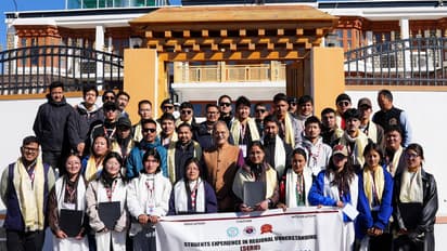Ladakh LG Kavinder Gupta flags off batch of 30 students for Rashtriya Ekatmata Yatra 2026 (Photo/LG Secretariat)