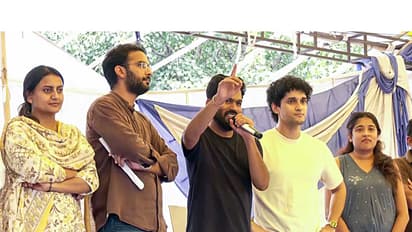 Cockroach Janata Party activist Abhijit Dipke and other members (File Photo/ANI)