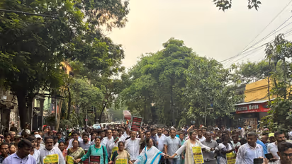 Hawkers protets in Dharmatala (Photo/X/@AITCofficial)