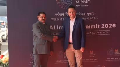 Bolivian Vice President Edmand Lara Montano arrives at Delhi Airport (Photo/ANI)