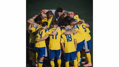 Sweden players in hurdle (Photo: X/@svenskfotboll)