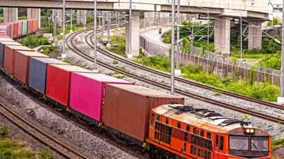 FreightCar Stock Gets Retail Buzzing On Q4 Earnings Beat