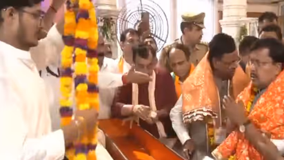 BJP National President Nitin Nabin offers prayers at Hanuman Setu Temple (Photo/ANI)