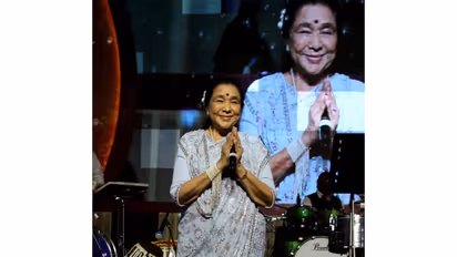 Asha Bhosle (Photo/instagram/@asha.bhosle)