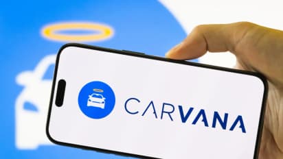 https://stocktwits.com/news-articles/markets/equity/carvana-set-up-for-strong-q2-analysts-say-as-used-car-sales-boom-in-trump-tariff-era/cho9phbR5UL
