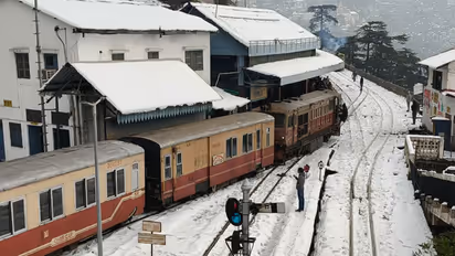 Visuals of snow covered regions in Himachal Pradesh (Photo/ANI)