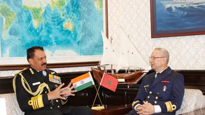 Rear Admiral Mohamed Tahin, Inspector of the Royal Moroccan Navy meets Admiral Dinesh K Tripathi, Chief of the Naval Staff (Photo:X/@indiannavy)