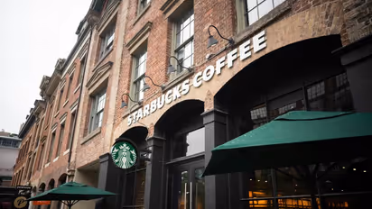 https://stocktwits.com/news-articles/markets/equity/starbucks-accelerates-back-to-starbucks-revamp-across-north-america-aims-1-500-coffeehouse-uplifts-by-end-of-fy-2026/cZME68eRBJM