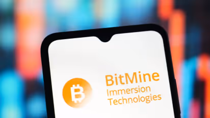 https://stocktwits.com/news-articles/markets/equity/tom-lee-bmnr-adds-1-btc-orbs-ethereum-buying-spree/cZtm7cSRBRD