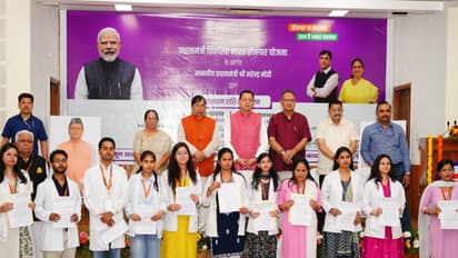 Uttarakhand Chief Minister Pushkar Singh Dhami participated in PM-VBRY event (Photo/ANI)