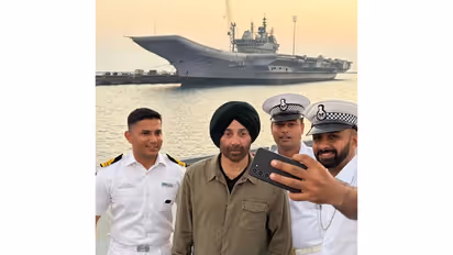 Actor Sunny Deol with sailors of Indian Navy (Image soure: Sunny's Instagram)