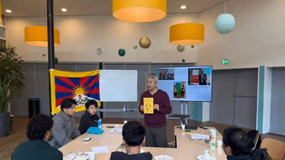 Tibetan youth assembled in Amsterdam (Photp/@CTA_TibetdotNet)