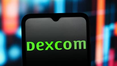 https://stocktwits.com/news-articles/markets/equity/dexcom-stock-slumps-after-hunterbrook-media-investigation-raises-concerns-about-its-g7-device/chD3f5NR3Tm