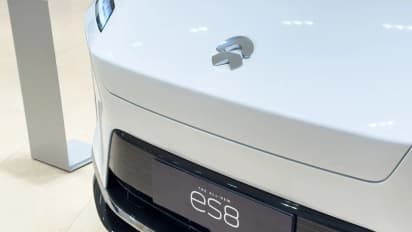 https://stocktwits.com/news-articles/markets/equity/nio-follows-tesla-playbook-launches-new-seating-configuration-for-best-selling-suv/cZmY5llR7nY