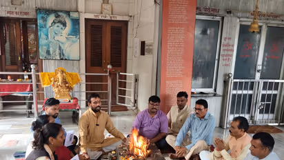 Uttarakhand BJP performs 'Buddhi-Shuddhi' Yajna for Rahul Gandhi (Photo/ANI)