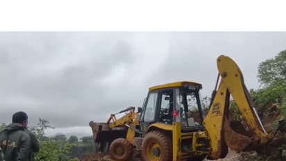 Massive landslide on road in Lonavala (File Photo/ANI)