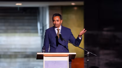https://stocktwits.com/news-articles/markets/cryptocurrency/chamath-palihapitiya-warns-structural-failing-bitcoin/cZd9Y15RI5y