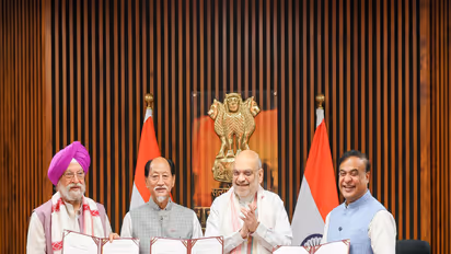 Memorandum of Understanding signed between Ministry of Petroleum & Natural Gas, Nagaland and Assam (Photo/@HardeepSPuri)