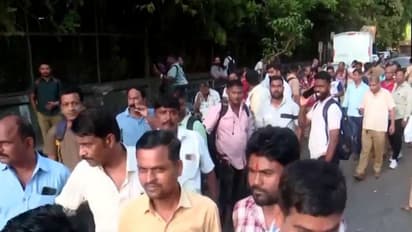 Brihanmumbai Electric Supply and Transport (BEST) bus staff stage a protest at the Dharavi depot (Photo/ANI)