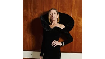 Julianne Nicholson (Photo/Instagram@juliannenicholsonofficial)