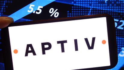 Aptiv Stock Fetches Upgrade Ahead Of Q4 Print, But Retail Confidence Is Slipping