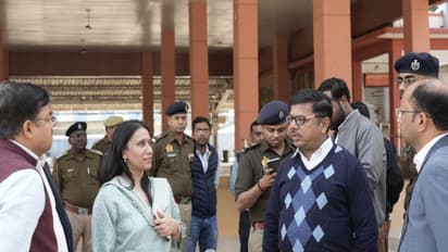 Senior officials of Railways and District Administration in Prayagraj. (Photo/ANI)