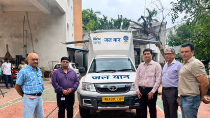Self-powered mobile unit turns water from virtually any source, including seawater, into safe drinking water — and doubles as an emergency power station for disaster zones (Image Courtesy: Rite Water Solutions)