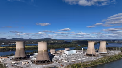 https://stocktwits.com/news-articles/markets/equity/ceg-vst-tln-jump-google-s-power-deal-sparks-a-nuclear-rally/cZDtQh2RBlL