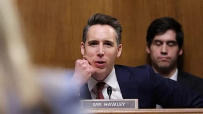 https://stocktwits.com/news-articles/markets/equity/pelosi-act-returns-gop-senator-josh-hawley-renews-effort/chQCu6nRbhz