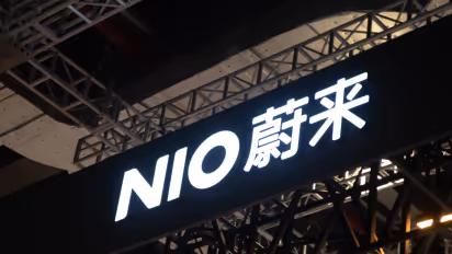 https://stocktwits.com/news-articles/markets/equity/nio-stock-ev-firm-outsells-german-luxury-rivals-china-sales-first-time-ceo-hails-tesla-roadster/cZx8gSyRBMd