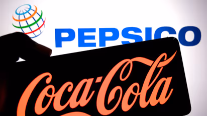 https://stocktwits.com/news-articles/markets/equity/coca-cola-vs-pepsi-co-which-beverage-giant-offers-stronger-upside-after-q3-earnings/cZU9BCdRB6o