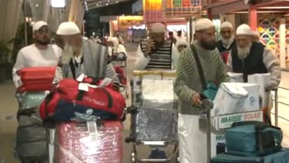 Passengers who arrived at Sardar Vallabhbhai Patel International Airport (Photo/ANI)
