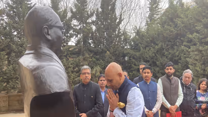 Ambassador Abhay Kumar led the homage (Photo/ANI)