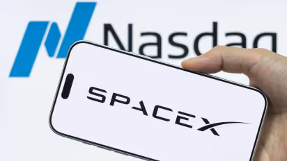 https://stocktwits.com/news-articles/markets/equity/nasdaq-dow-sp500-futures-hormuz-deal-hopes-adp-jobs-data-why-amd-spcx-asts-msft-pltr-rklb-slv-are-in-focus/cZo4lgJRJI3