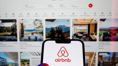 Airbnb Stock Surges After-Market On Q4 Earnings Beat: Retail’s Extremely Bullish