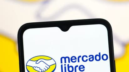 https://stocktwits.com/news-articles/markets/equity/mercadolibre-stock-drops-premarket-after-q3-earnings-miss-estimates-despite-strong-brazil-sales/cLGFYRFR3DM
