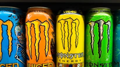 https://stocktwits.com/news-articles/markets/equity/monster-beverage-retail-traders-stay-bullish-despite-surprise-q1-revenue-fall/chiNdZJRbmR